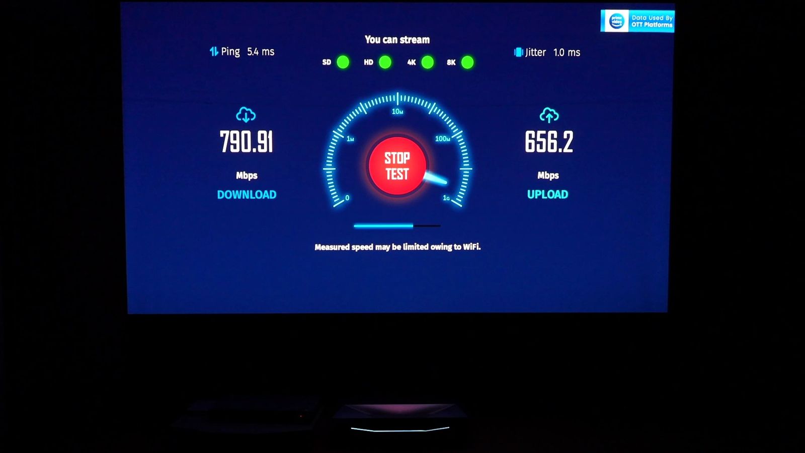 Aetherion Maxで計測したWi-Fi速度。下り790.91Mbpsを表示