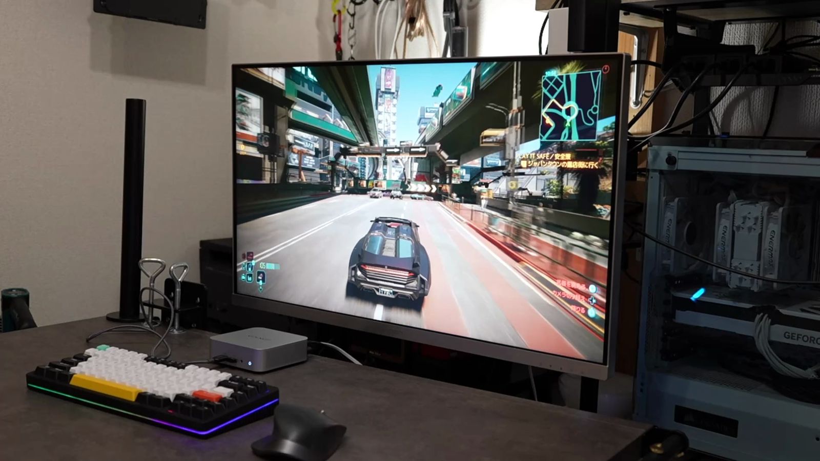 クラウドゲーミングでレースゲームを大画面表示