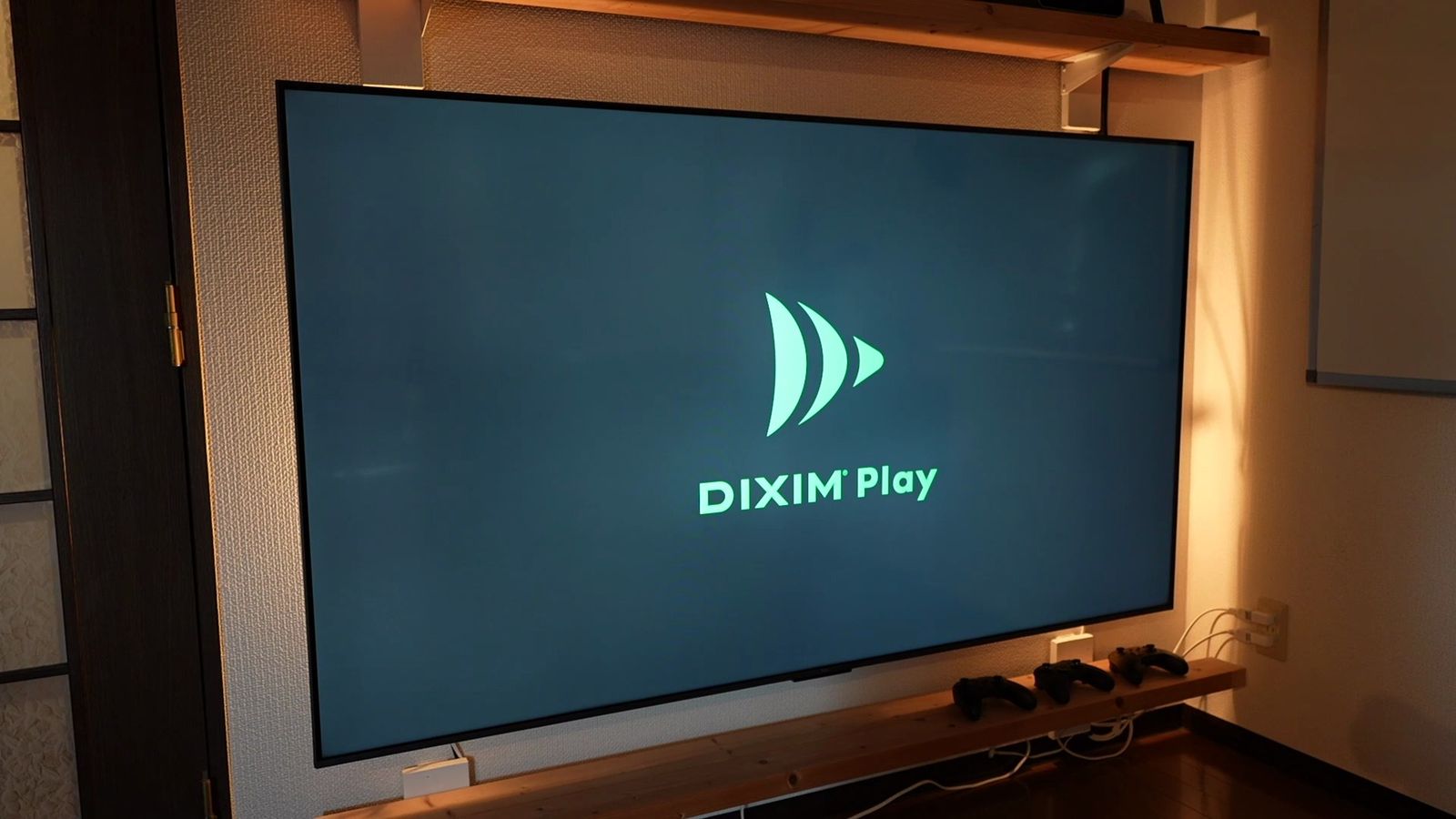 C6KでDiXiM Playを起動したところ